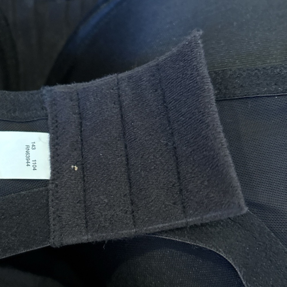 NWOT BALI 40D BLK UNDERWIRE BRA  MINIMALIST CAMISOLE TANK TOP STRETCH LINGERIE - Picture 11 of 11